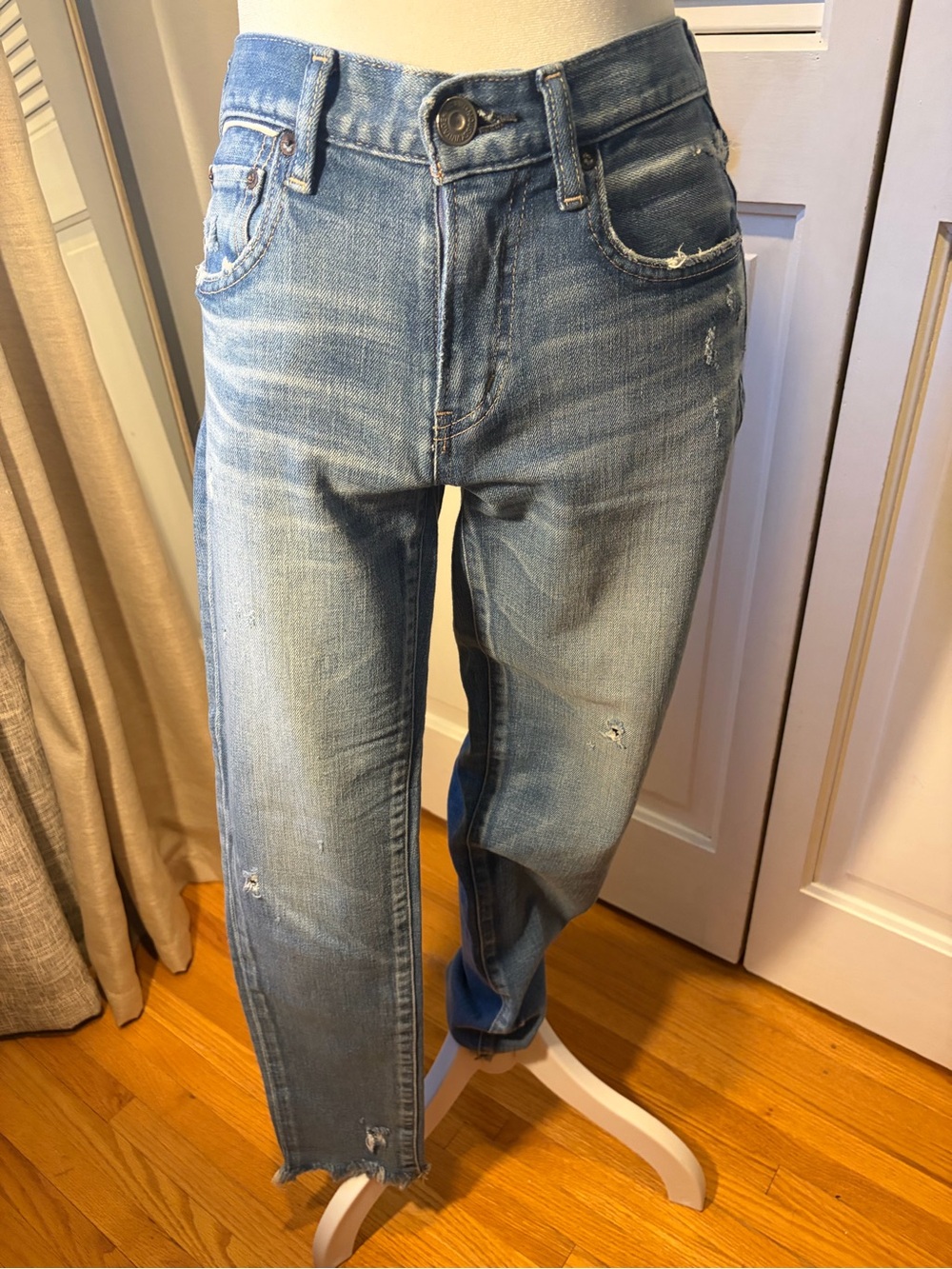 Moussy Light Blue Cropped Distressed Jeans